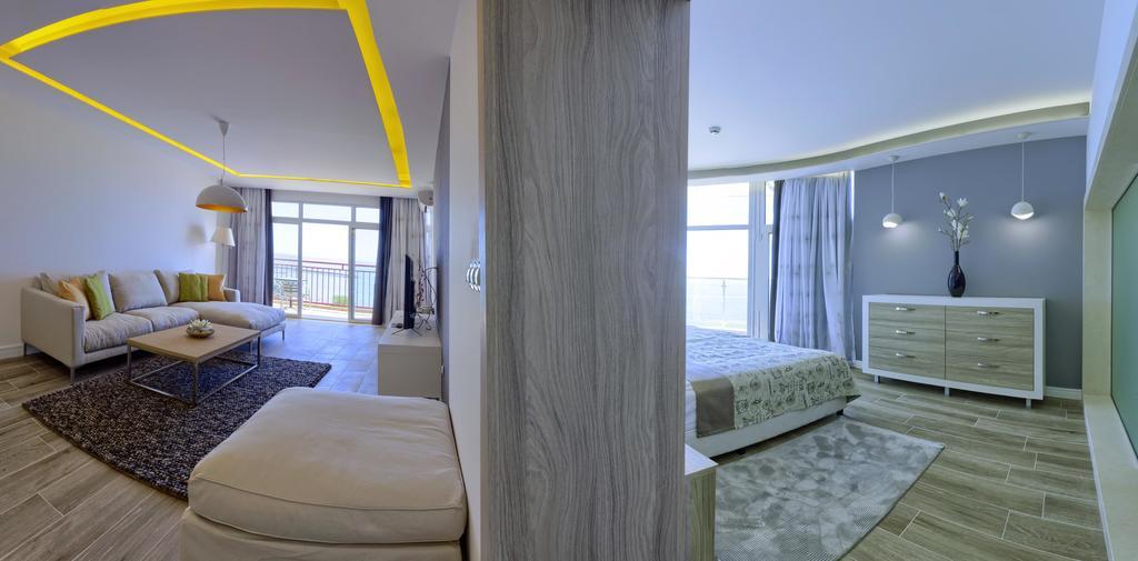 Luna Beach Hotel Goldstrand Exterior foto