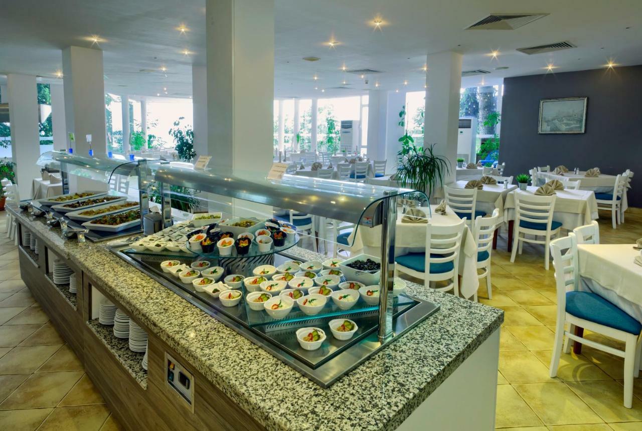 Luna Beach Hotel Goldstrand Exterior foto